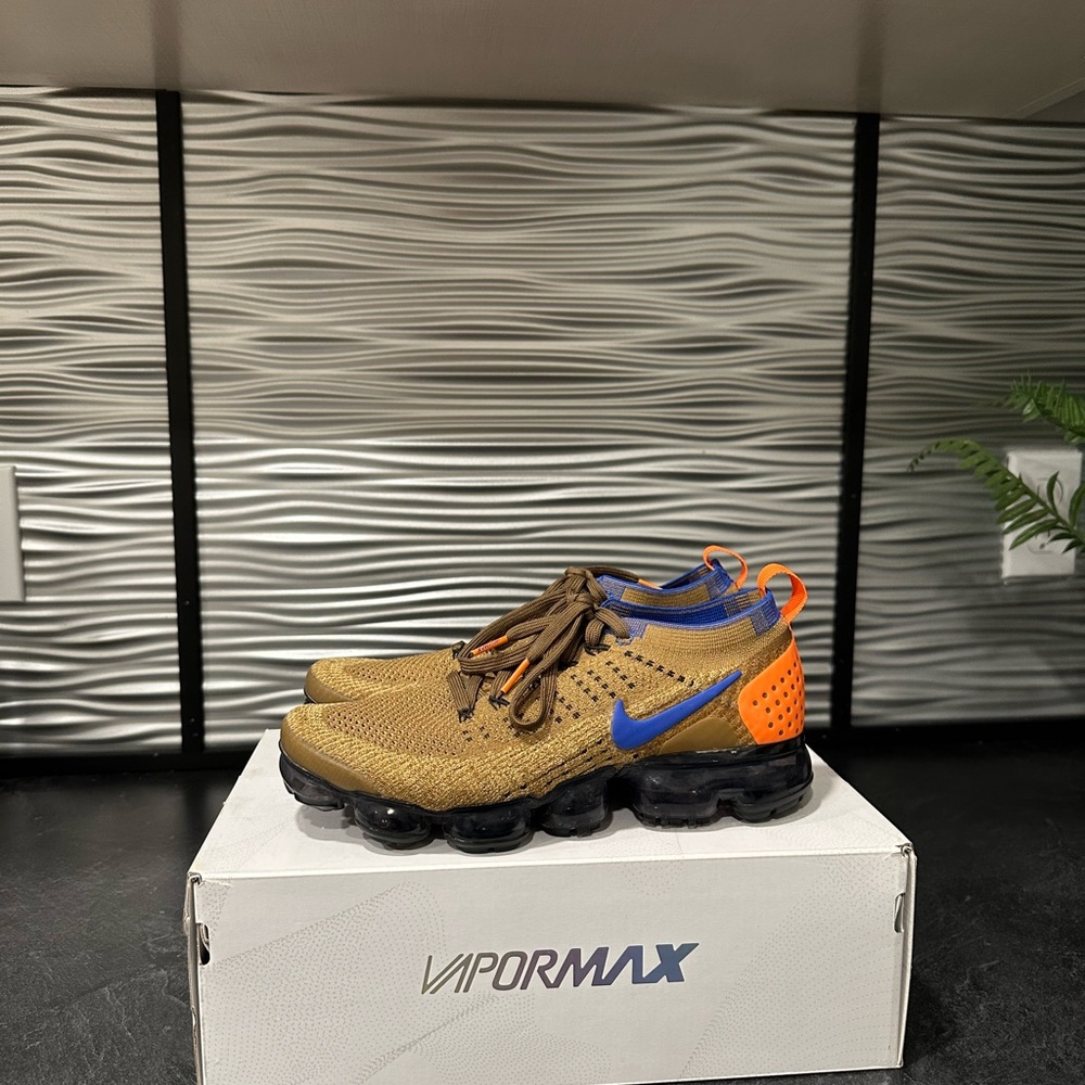 Nike Air VaporMax Flyknit Sneakers